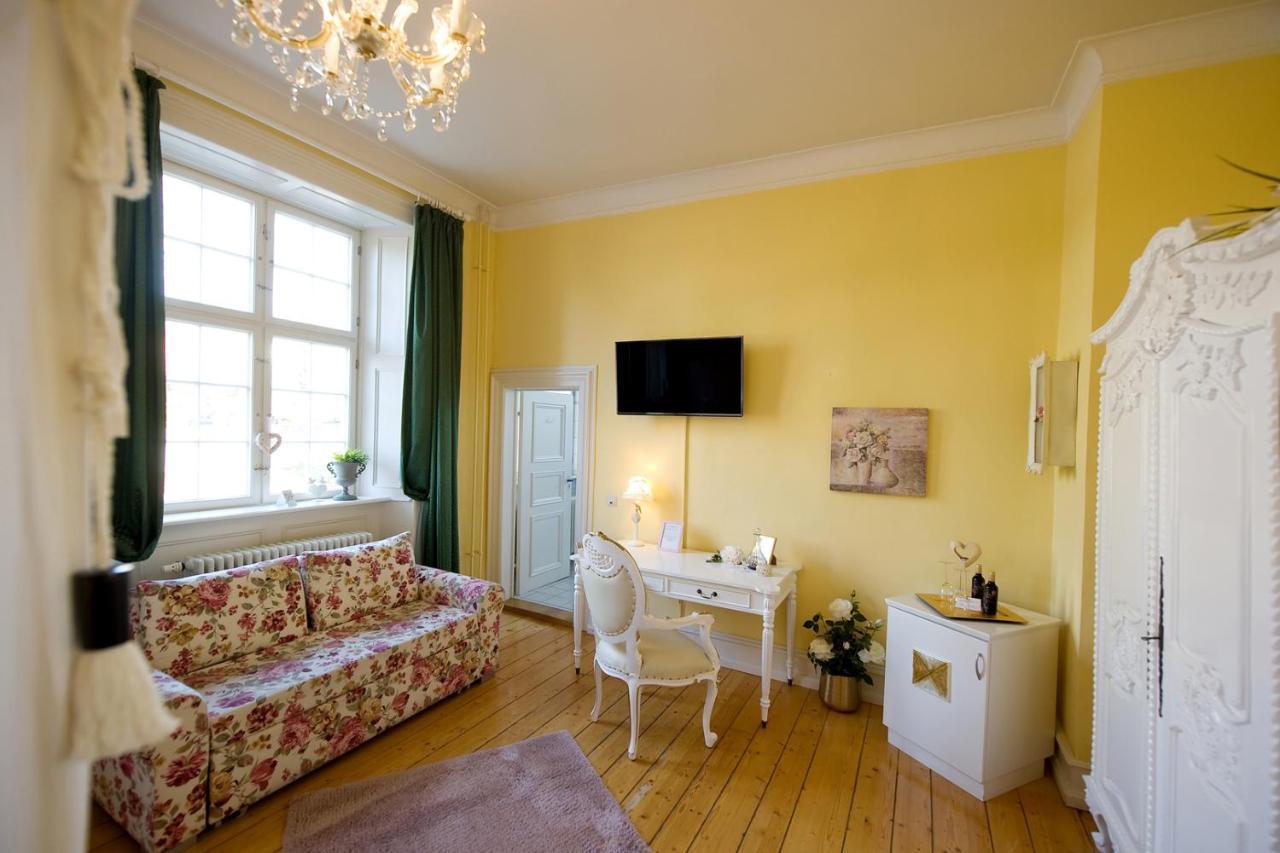 Schlosshotelgedern Екстер'єр фото