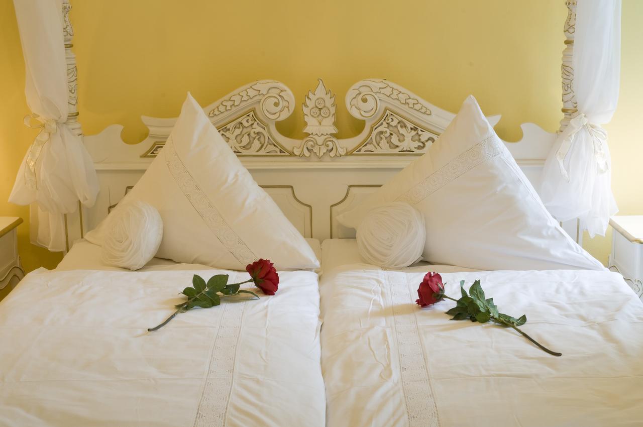 Schlosshotelgedern Екстер'єр фото